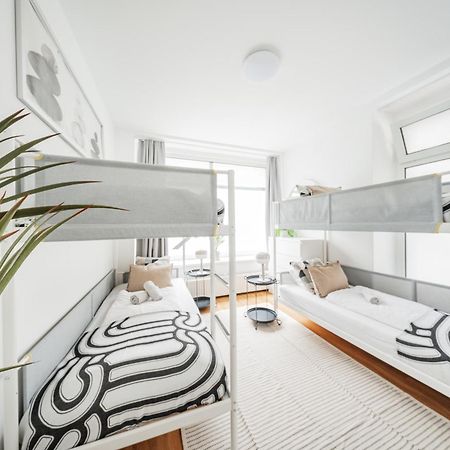 Central Apartment Lofts Вена Экстерьер фото